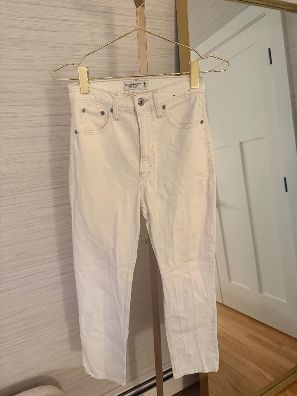 White Abercrombie Jeans